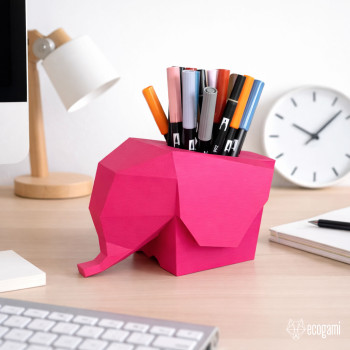 Elephant pen holder Elephant pen holder